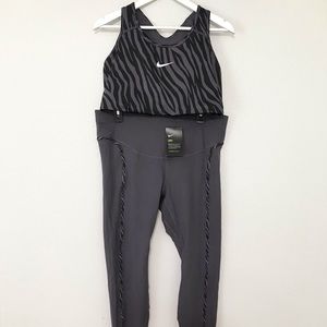 Nike Women’s Sports Bra and Tights